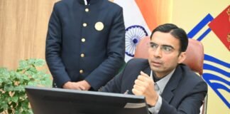 डीएम ने पकड़ा कूटरचित दस्तावेज से भूमि क्रय-विक्रय मामला