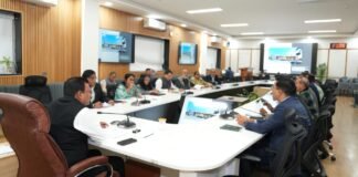 पब्लिक फंड की मितव्ययिता और सख्त स्क्रूटनी पर जोर